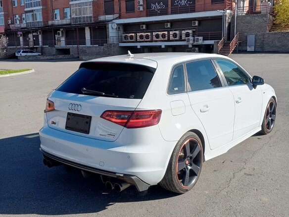 2014 Audi A3 III (8V), белый, 1450000 рублей - вид 2