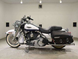 2007 Harley-Davidson Road King, белый, 977000 рублей, вид 1
