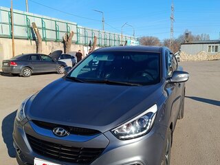 2015 Hyundai ix35 I Рестайлинг, серый, 1700000 рублей, вид 1