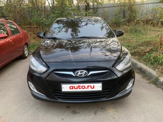 2013 Hyundai Solaris I, чёрный, 1100000 рублей, вид 4