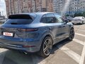 2018 Porsche Cayenne Turbo III, голубой, 9050000 рублей - вид 3