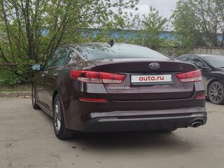 2019 Kia Optima IV Рестайлинг, пурпурный, 1920000 рублей, вид 5