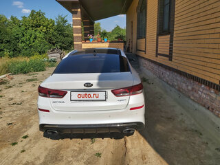 2018 Kia Optima IV Рестайлинг, белый, 2100000 рублей, вид 2