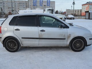 2004 Volkswagen Polo IV, серебристый, 280000 рублей, вид 4