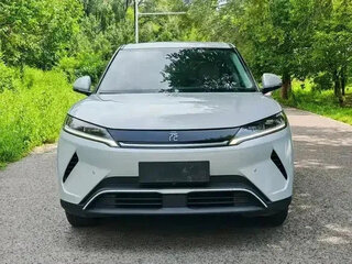 2025 BYD Yuan Up 45.12 kWh, белый, 1549099 рублей, вид 3