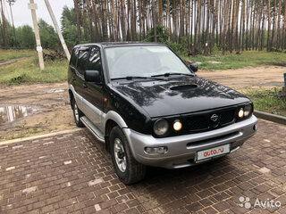 1998 Nissan Terrano II Рестайлинг, чёрный, 500000 рублей, вид 1