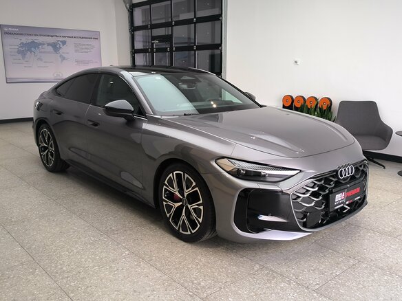 2026 Audi A5 L III (B10), серый, 5770000 рублей - вид 2