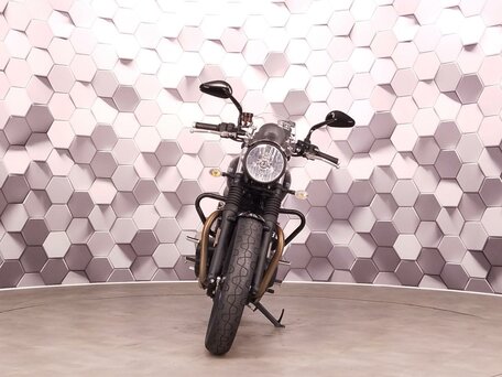 2019 Triumph Street Twin, чёрный, 777000 рублей, вид 5