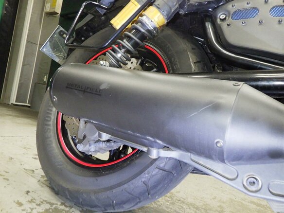 2017 Yamaha XV950 Bolt, чёрный - вид 7