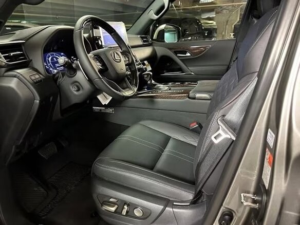 2026 Lexus LX 600 IV, серебристый, 19264800 рублей - вид 8