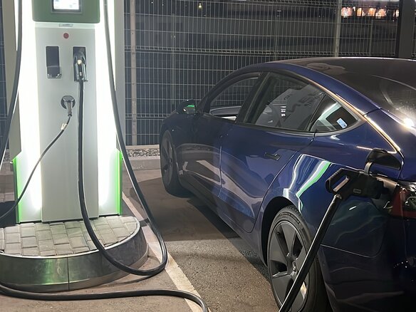 2021 Tesla Model 3 Long Range I, синий, 3995000 рублей - вид 14