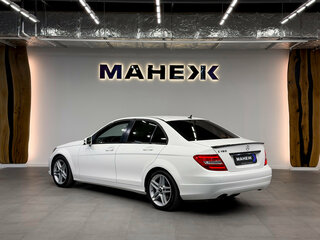 2012 Mercedes-Benz C-Класс 180 III (W204) Рестайлинг, белый, 1600000 рублей, вид 4