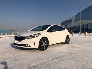 2018 Kia Cerato III Рестайлинг (Classic), белый, 1099000 рублей, вид 1