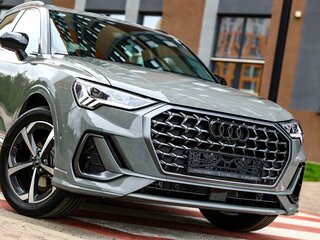 2026 Audi Q3 35 TFSI II (F3), серый, 3970000 рублей, вид 3