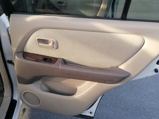 2000 Toyota Harrier I (XU10), серый, 1100000 рублей, вид 5