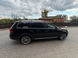 2013 Volkswagen Passat Alltrack B7, чёрный, 1600000 рублей, вид 2