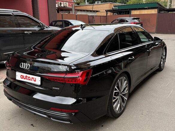 2019 Audi A6 55 TFSI V (C8), чёрный, 4600000 рублей - вид 4