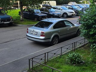2000 Volkswagen Passat B5 Рестайлинг, серебристый, 250000 рублей, вид 5