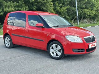 2008 Skoda Roomster I, красный, 500000 рублей, вид 3