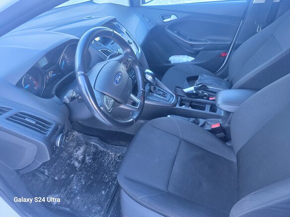 2018 Ford Focus III Рестайлинг, белый, 1180000 рублей - вид 5