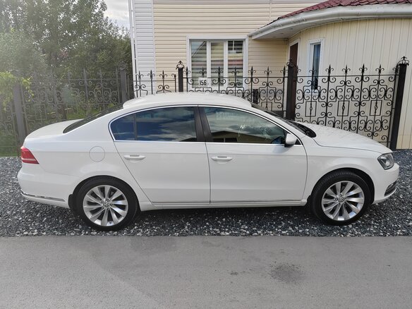 2011 Volkswagen Passat B7, белый, 1159000 рублей - вид 4