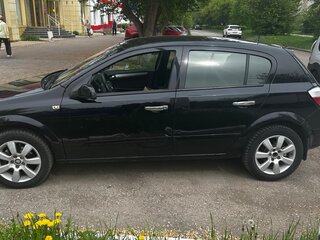 2007 Opel Astra H, чёрный, 420000 рублей, вид 3