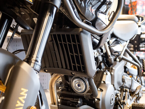 2025 Royal Enfield Himalayan, чёрный, 615000 рублей - вид 31