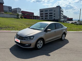 2016 Volkswagen Polo V Рестайлинг, бежевый, 1200000 рублей, вид 2