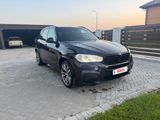 2013 BMW X5 50i III (F15), синий, 2990000 рублей, вид 2