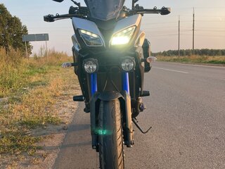 2016 Yamaha MT-09 Tracer (FJ-09), серебристый, 699000 рублей, вид 5