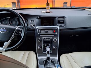 2013 Volvo S60 II Рестайлинг, коричневый, 1250000 рублей, вид 1