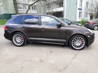 2008 Porsche Cayenne Turbo I Рестайлинг (957), коричневый, 1800000 рублей, вид 2
