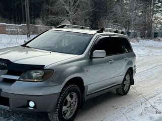 2004 Mitsubishi Outlander I, серебристый, 825000 рублей, вид 1