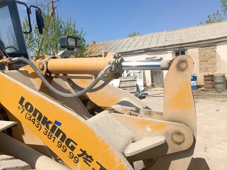 2020 Lonking LG833, 4100000 рублей, вид 3