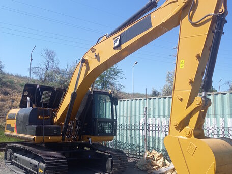 2016 Caterpillar 320D, жёлтый, 6400000 рублей, вид 2