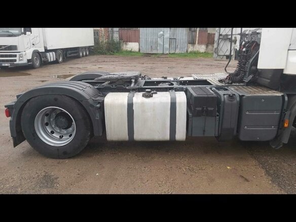 2011 Renault Premium, белый, 2500000 рублей - вид 10