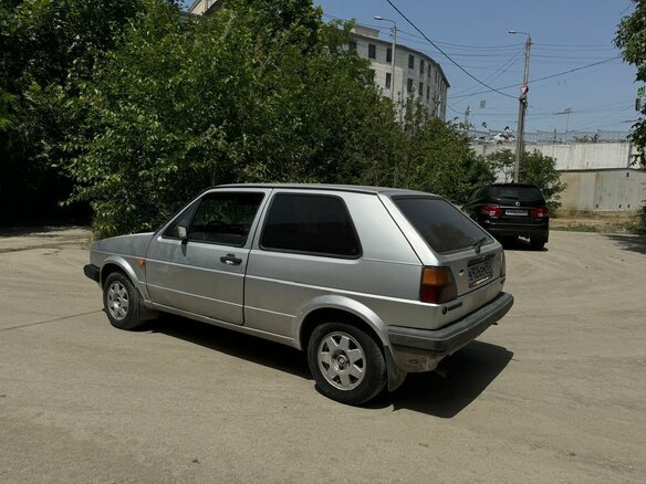 1986 Volkswagen Golf II, серебристый, 160000 рублей - вид 6
