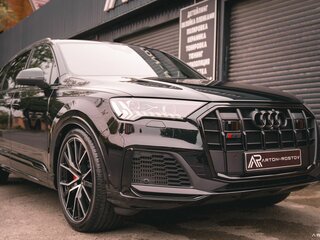 2021 Audi SQ7 I (4M) Рестайлинг, чёрный, 11000000 рублей, вид 2
