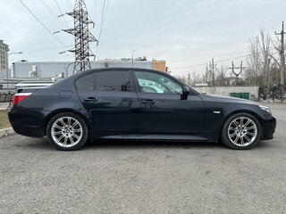 2007 BMW 5 серии 523i V (E60/E61) Рестайлинг, синий, 1050000 рублей, вид 2
