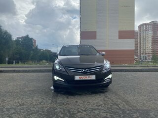2015 Hyundai Solaris I Рестайлинг, коричневый, 1050000 рублей, вид 1