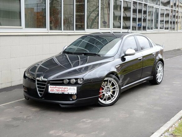 2009 Alfa Romeo 159, чёрный