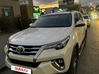 2018 Toyota Fortuner II, белый, 4000000 рублей, вид 4
