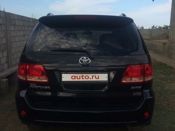 2008 Toyota Fortuner I, чёрный - вид 3
