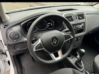 2020 Renault Logan II Рестайлинг, белый, 630000 рублей, вид 5