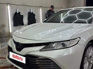 2019 Toyota Camry VIII (XV70), белый, 3250000 рублей, вид 2