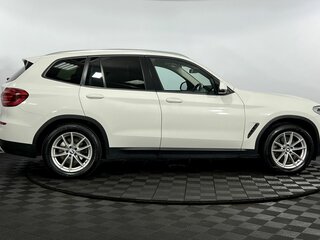 2019 BMW X3 20d xDrive III (G01), белый, 3585000 рублей, вид 5
