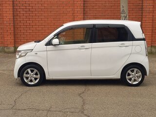 2018 Honda N-WGN I Рестайлинг, белый, 950000 рублей, вид 5