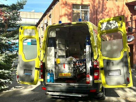 2013 Volkswagen Crafter, жёлтый, 3500000 рублей, вид 5