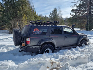 2001 Toyota 4Runner III, чёрный, 1400000 рублей, вид 3