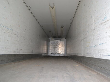 2012 Schmitz Cargobull SKO, белый, 2550000 рублей, вид 5